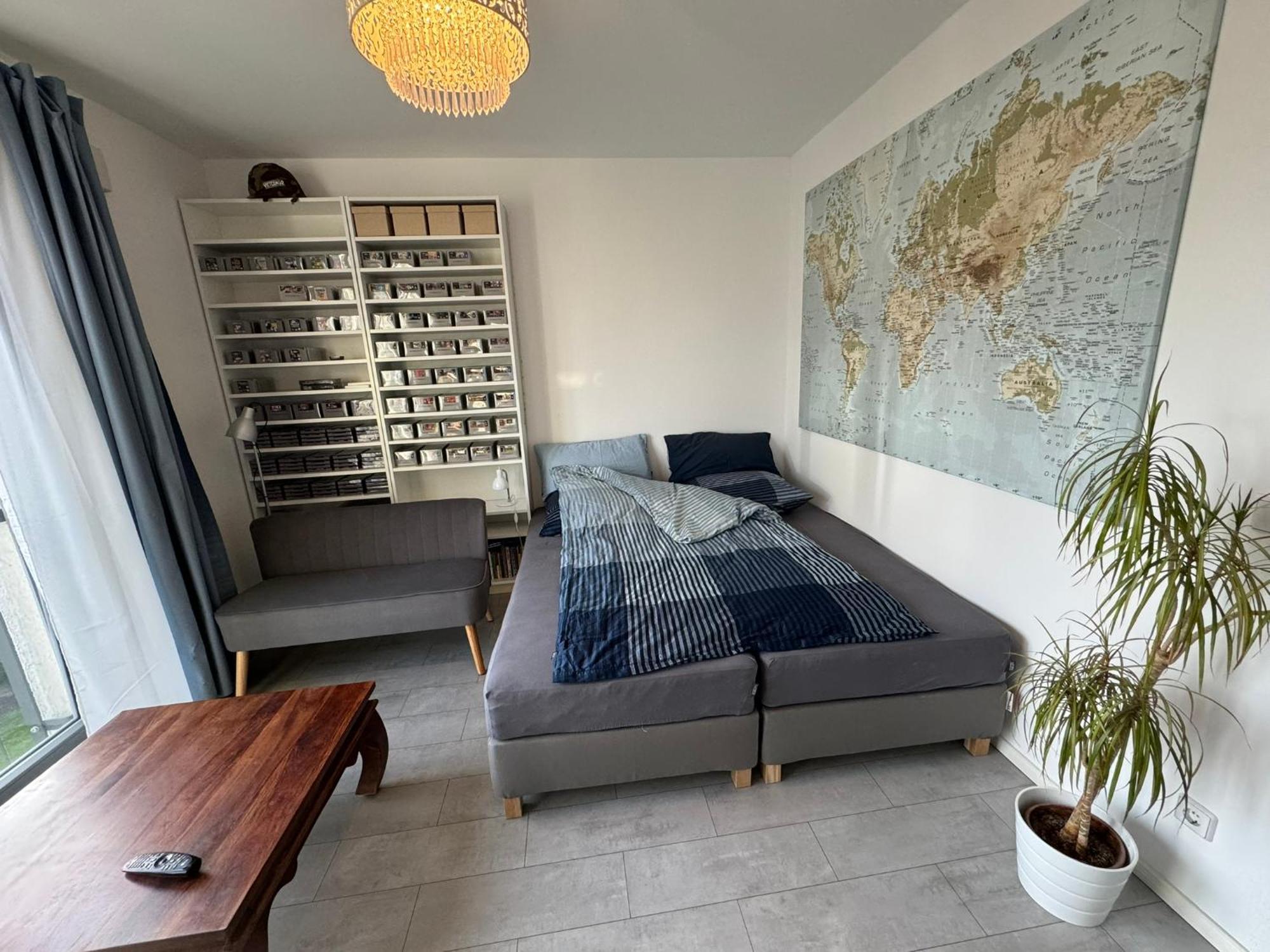 Luxus In Mitte Mit Laptop, Grossem Tv, Neuem Bett Und Privatem Badezimmer Privatunterkunft