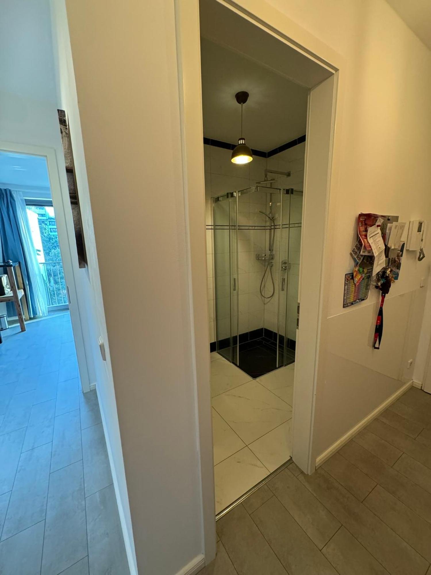 Homestay Luxus In Mitte Mit Laptop, Grossem Tv, Neuem Bett Und Privatem Badezimmer