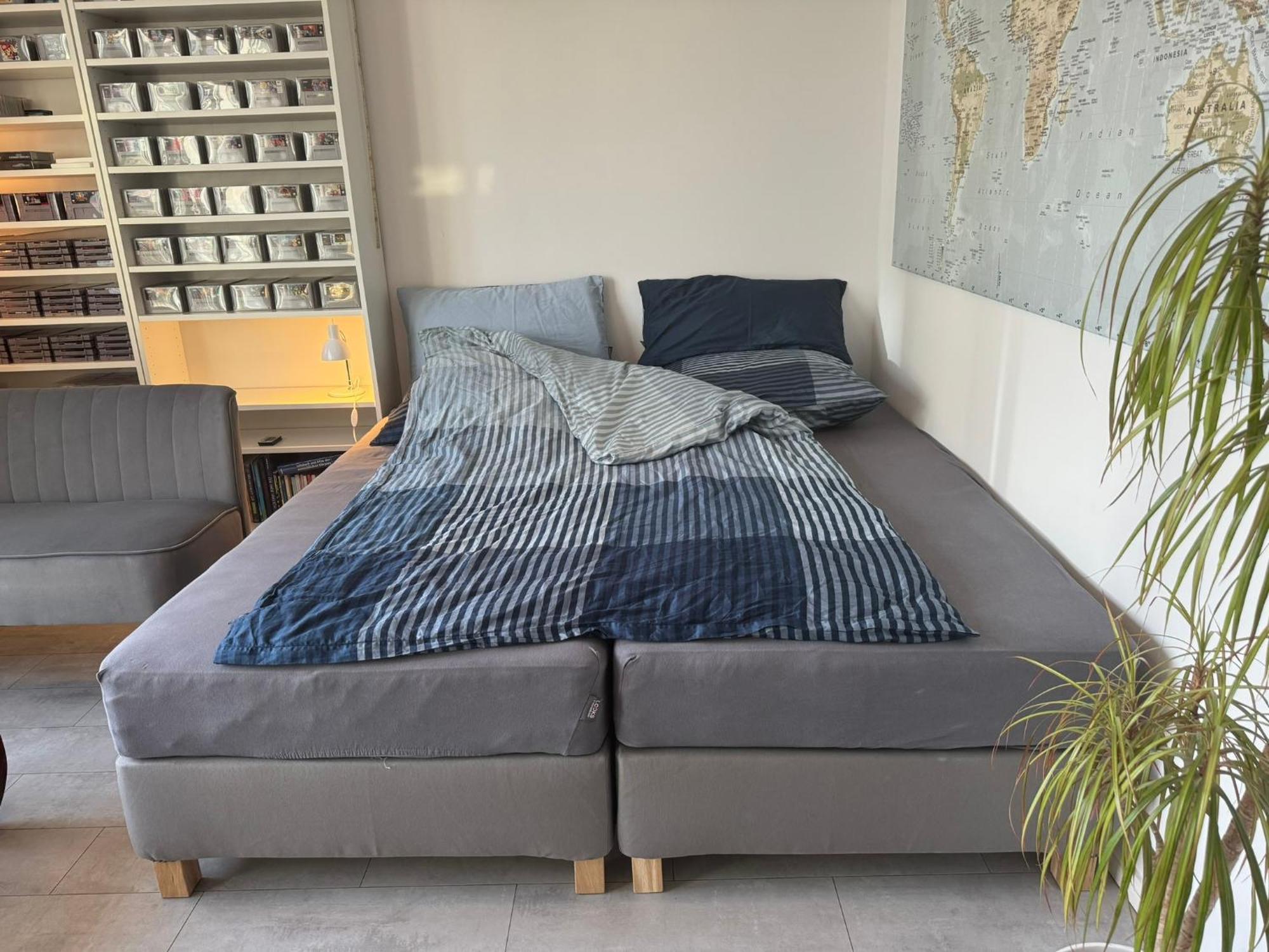 Luxus In Mitte Mit Laptop, Grossem Tv, Neuem Bett Und Privatem Badezimmer Berlin